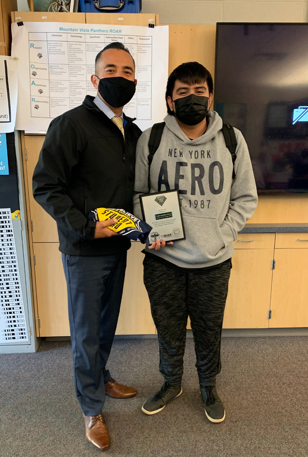 student hero student hero